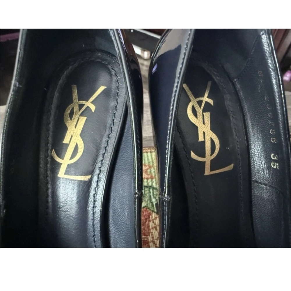 Yves Saint Laurent Women's Black Pumps - Picture 7 of 8